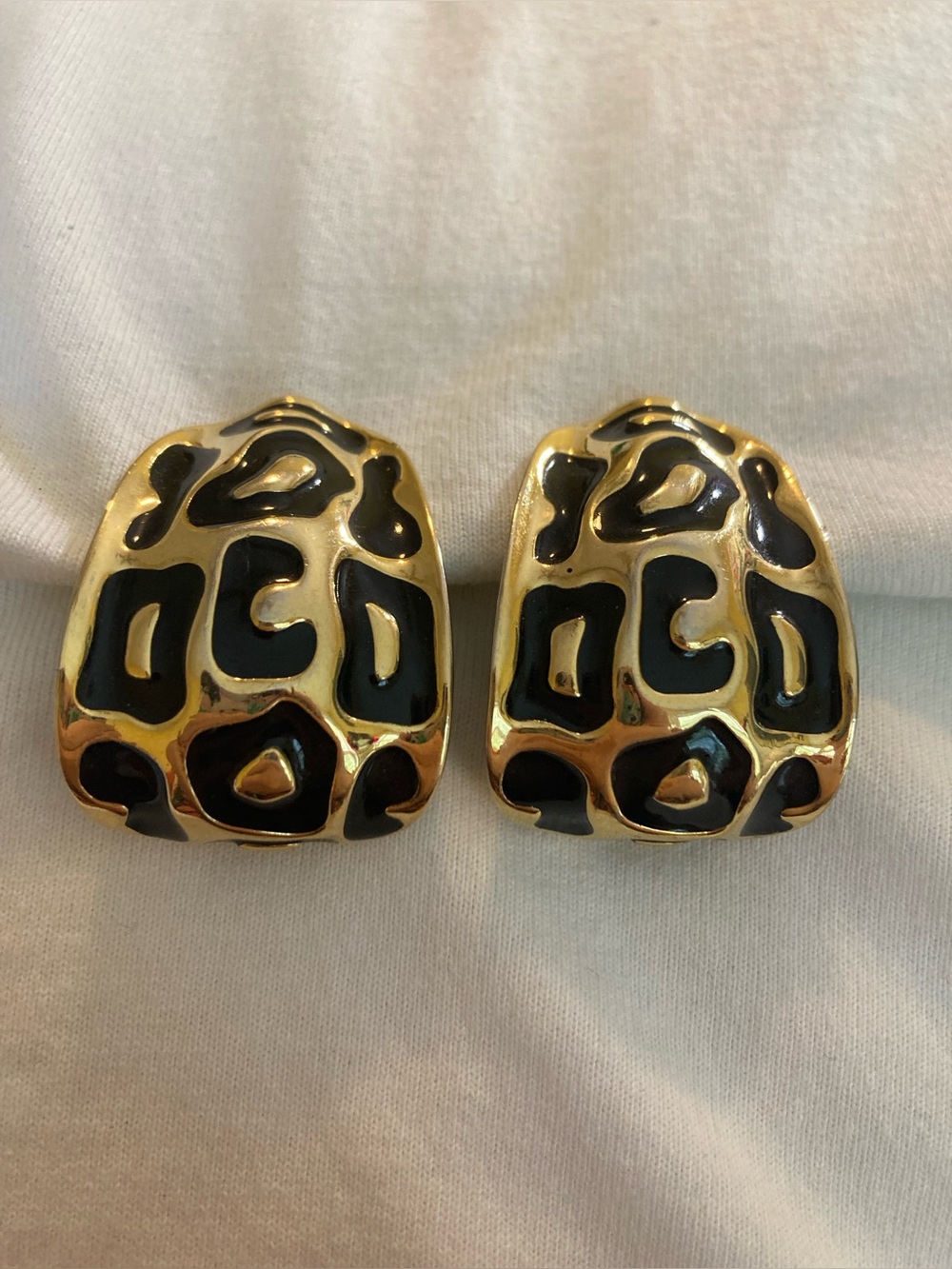 Black Enamel on Gold Tone Vintage Runway Clip on Earrings